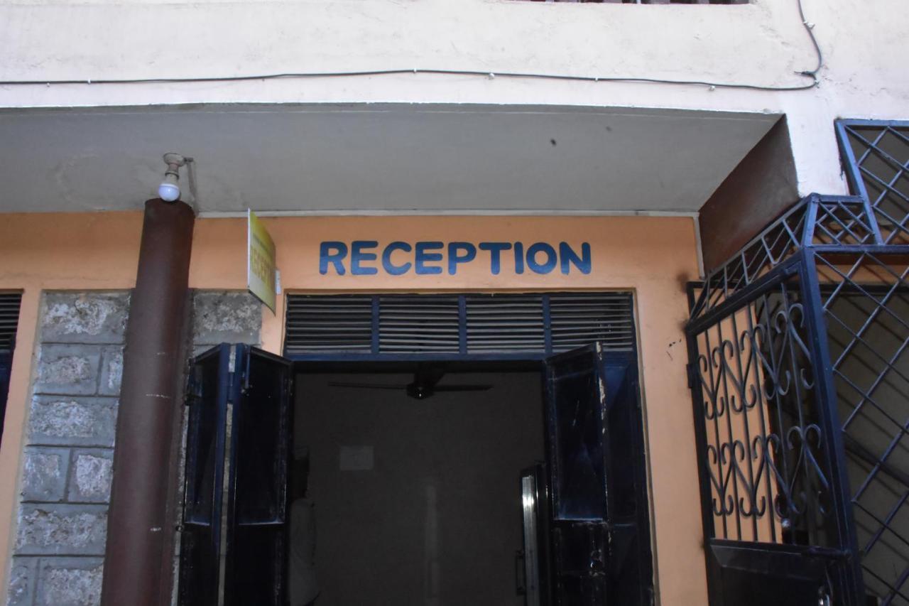 Hotel Viriko Boarding House à Mombasa Extérieur photo