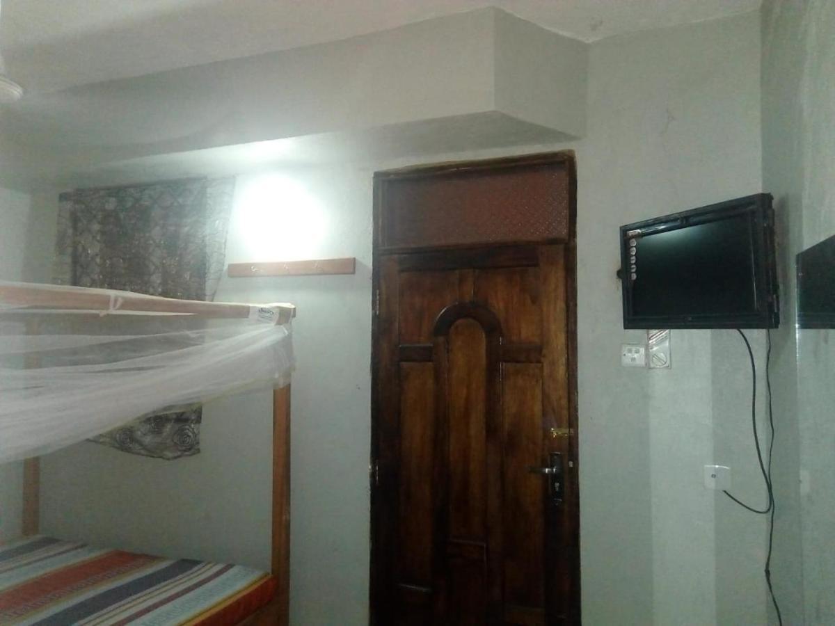 Hotel Viriko Boarding House à Mombasa Extérieur photo