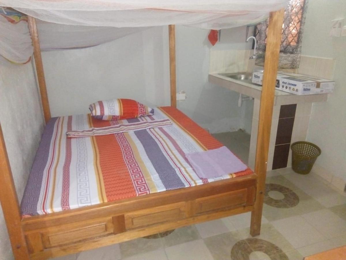 Hotel Viriko Boarding House à Mombasa Extérieur photo